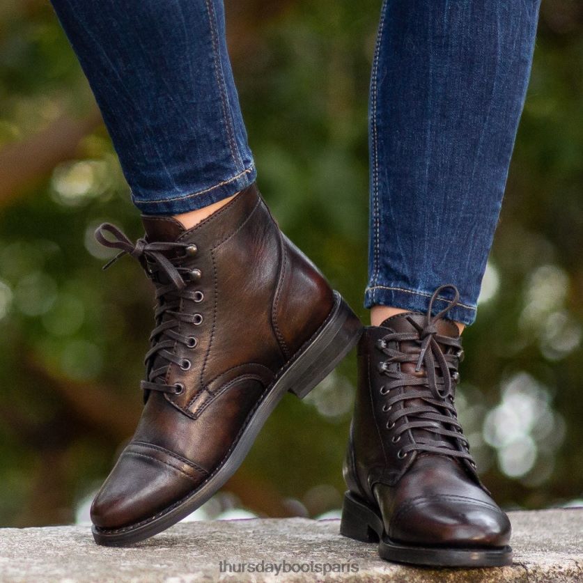 chaussures FX48NR355 femmes café noir Thursday Boots capitaine