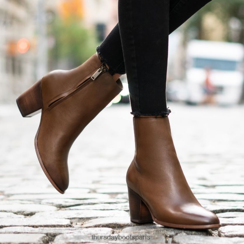 chaussures FX48NR422 femmes noyer Thursday Boots ligne haute