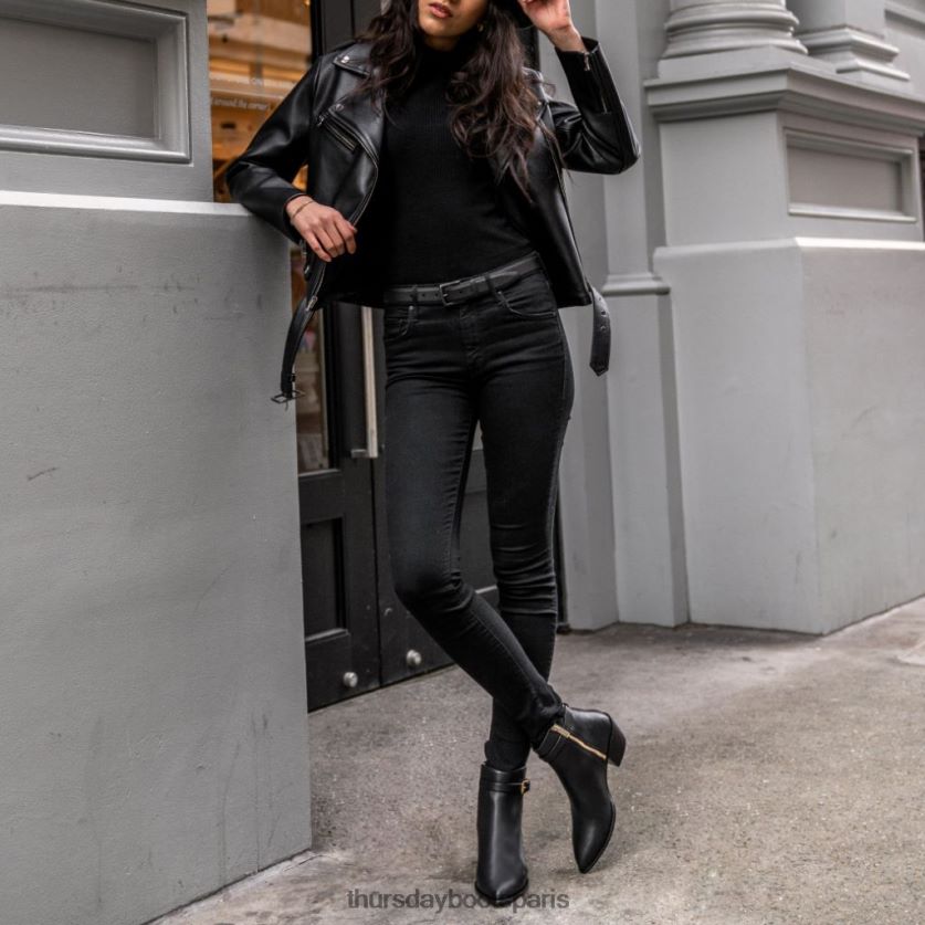 chaussures FX48NR432 femmes noir Thursday Boots charme
