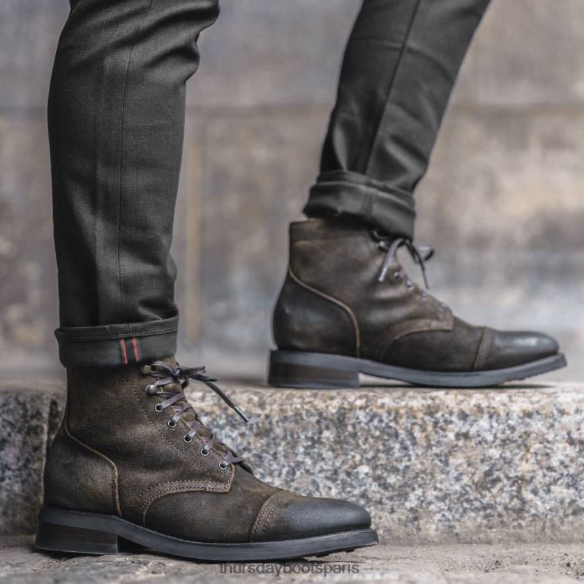 chaussures FX48NR16 Hommes daim olive foncé Thursday Boots capitaine